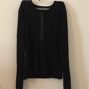 YUKA Black Long Sleeve Sweater